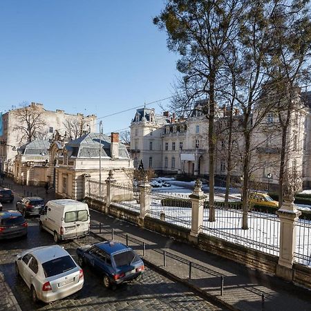 Palace View Apartments - 24 Kopernyka Str. Lviv Eksteriør bilde