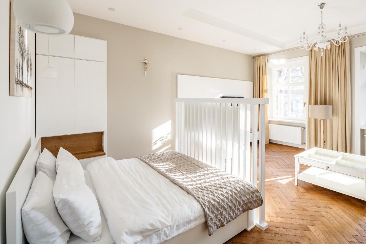 Palace View Apartments - 24 Kopernyka Str. Lviv Eksteriør bilde